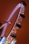 -.  . London Eye